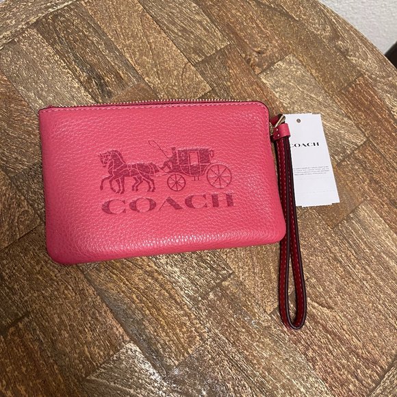 Coach Handbags - Coach Corner Zip Wristlet With Horse And Carriage